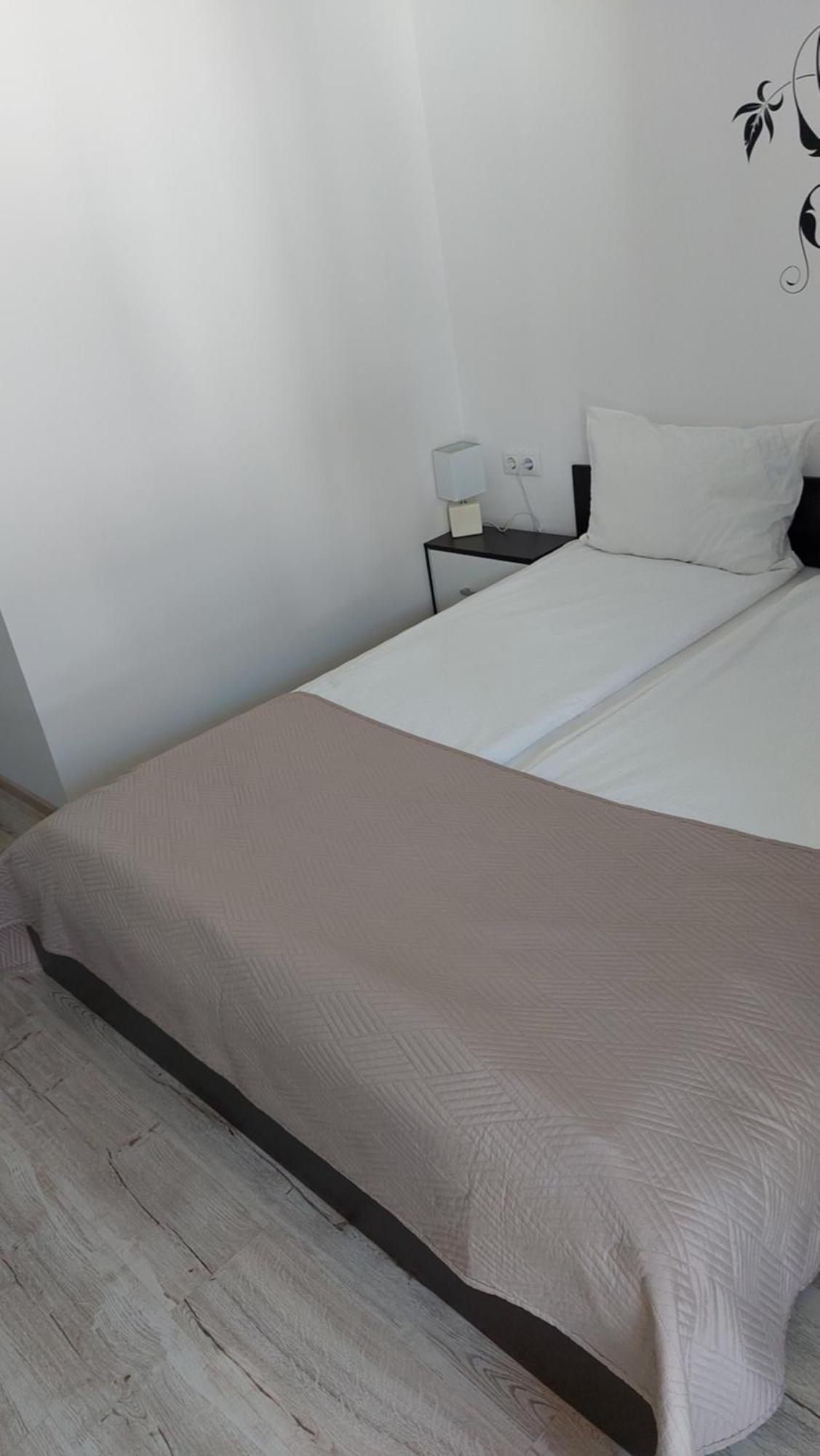 Anna Vendeghaz Hotell Praid Eksteriør bilde